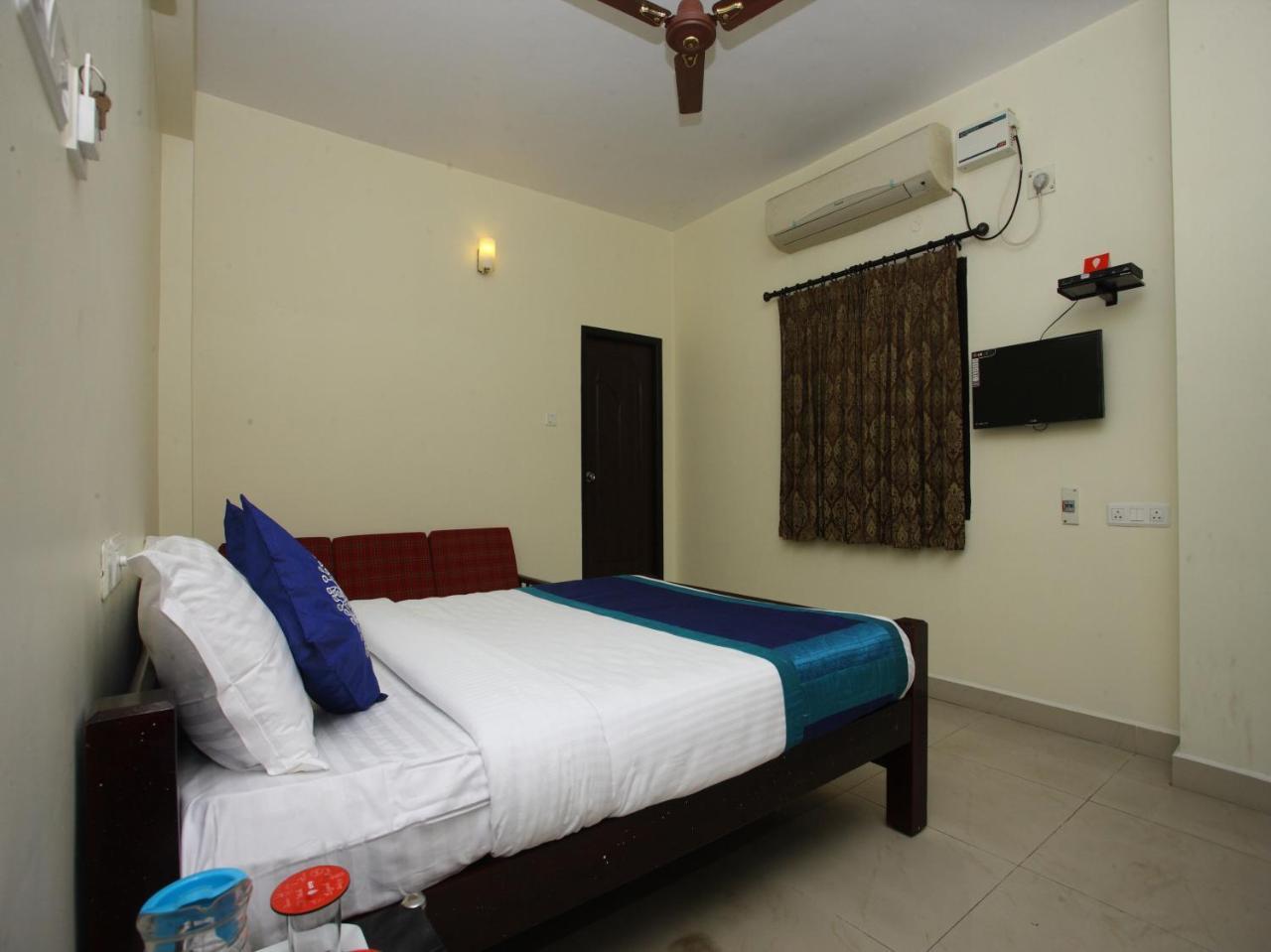 Oyo 10465 Koyambedu Chennai Hotel Luaran gambar
