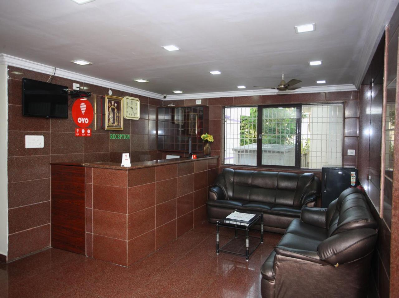 Oyo 10465 Koyambedu Chennai Hotel Luaran gambar