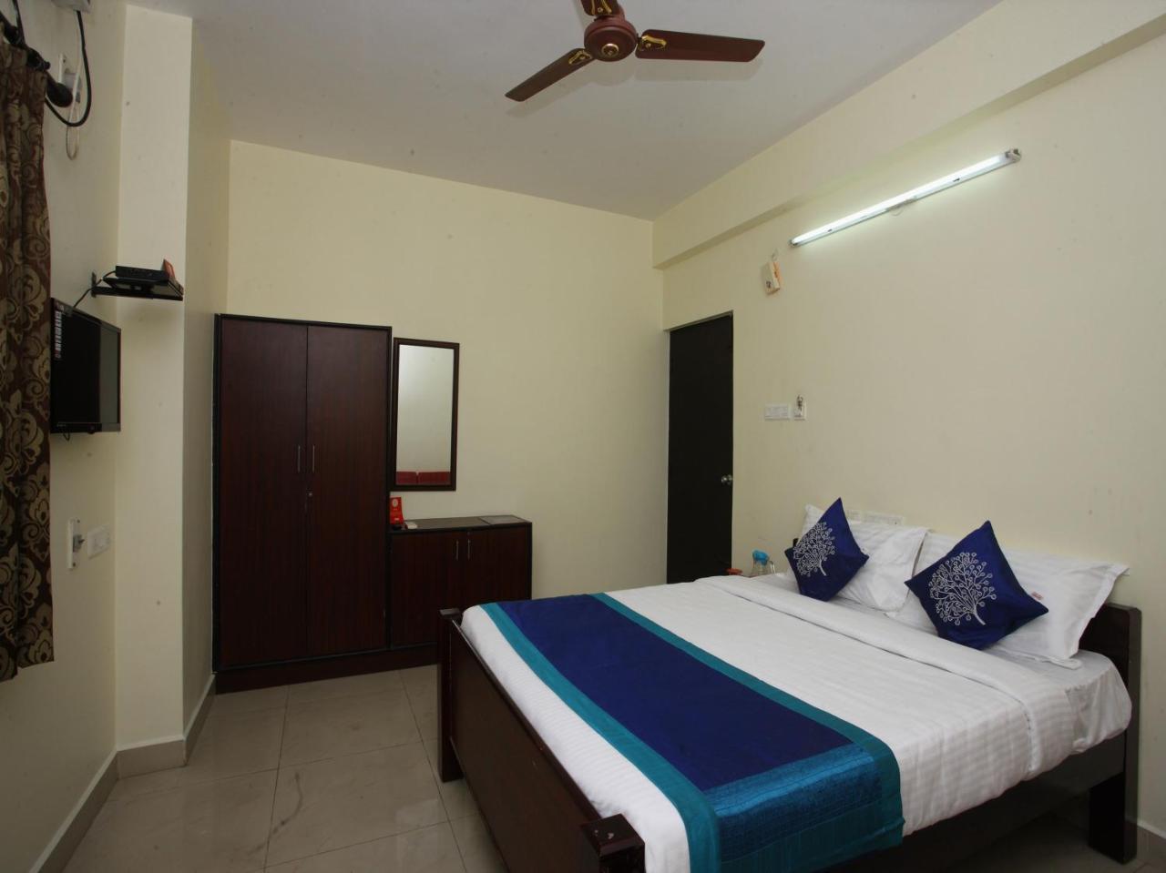 Oyo 10465 Koyambedu Chennai Hotel Luaran gambar